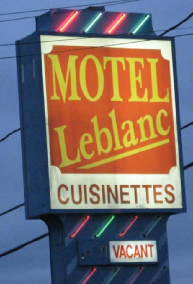 Motel Leblanc Carleton-sur-Mer Exteriör bild