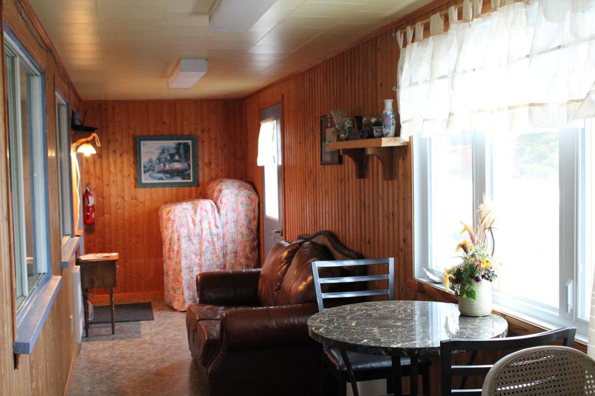 Motel Leblanc Carleton-sur-Mer Exteriör bild